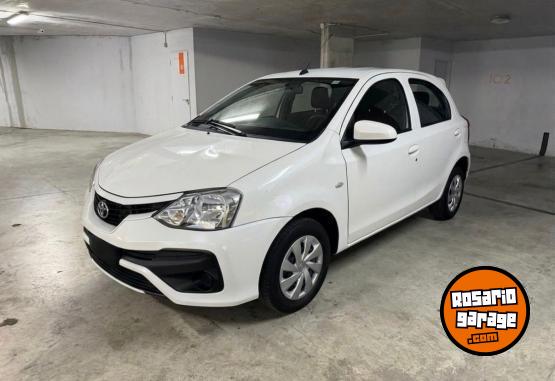 Autos - Toyota etios, yaris 2020 Nafta 67000Km - En Venta