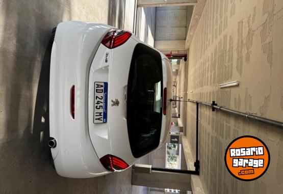 Autos - Peugeot 208 2018 Nafta 108000Km - En Venta