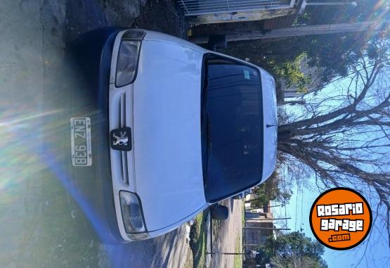Utilitarios - Peugeot Patnert 2004 Diesel 185000Km - En Venta