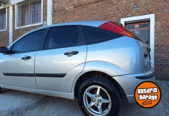 Autos - Ford Focus 5p 1.6 2005 Nafta 1111Km - En Venta