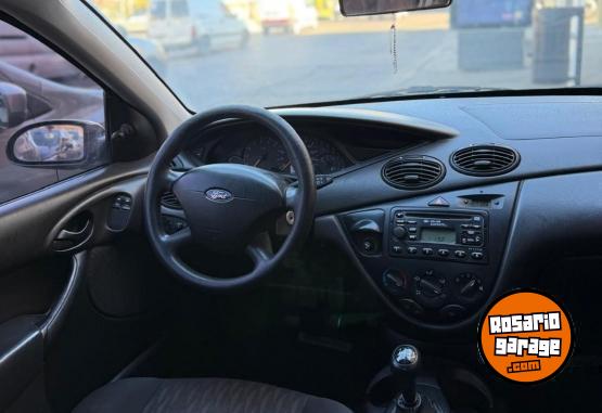 Autos - Ford Focus 5p 1.6 2005 Nafta 1111Km - En Venta