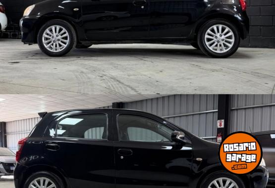Autos - Toyota Etios XLS 2013 Nafta 130000Km - En Venta