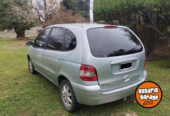 Autos - Renault Scenic 2005 GNC 200000Km - En Venta
