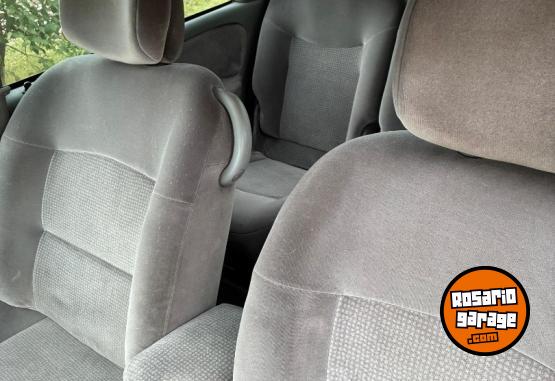 Autos - Renault Scenic 2005 GNC 200000Km - En Venta