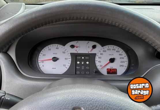 Autos - Renault Scenic 2005 GNC 200000Km - En Venta