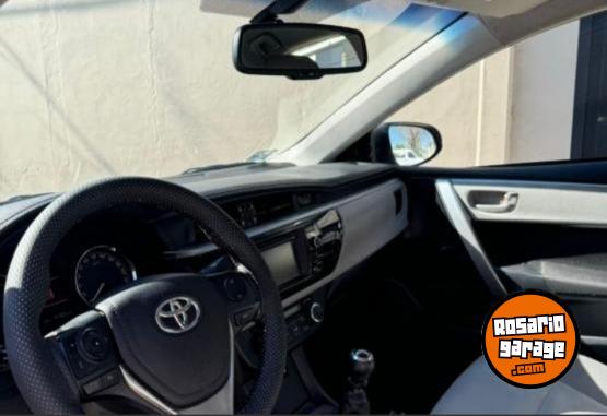 Autos - Toyota Corolla Xei 1.8 2016 Nafta 100600Km - En Venta
