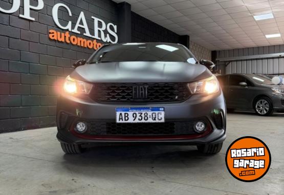 Autos - Fiat Argo HGT 2017 Nafta 120000Km - En Venta