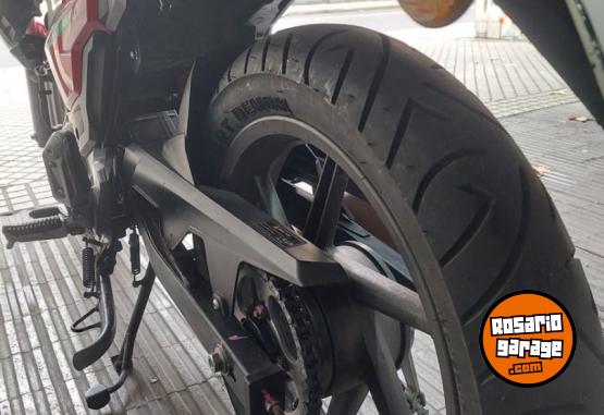 Motos - Benelli TNT15 2022 Nafta 12300Km - En Venta