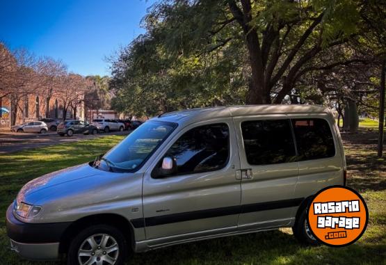 Utilitarios - Citroen Berlingo MULTISPACE 1.9 2009 Diesel 144000Km - En Venta