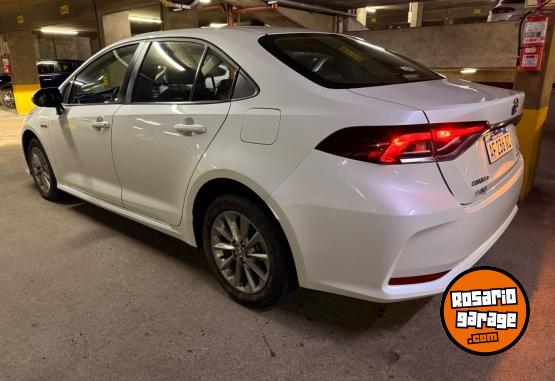 Autos - Toyota Corolla 2022 Electrico / Hibrido 70000Km - En Venta