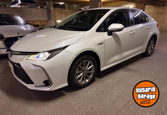 Autos - Toyota Corolla 2022 Electrico / Hibrido 70000Km - En Venta