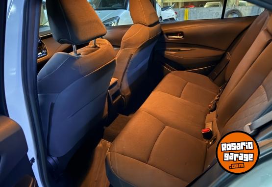 Autos - Toyota Corolla 2022 Electrico / Hibrido 70000Km - En Venta