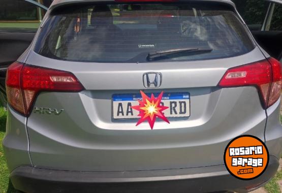 Autos - Honda HRV 2016 Nafta 67000Km - En Venta