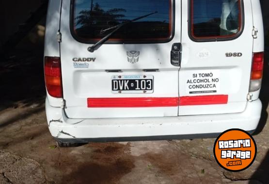 Utilitarios - Volkswagen Caddy 2000 Diesel 258000Km - En Venta