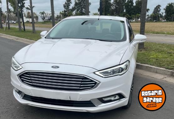 Autos - Ford Mondeo titanium 2018 Nafta 100000Km - En Venta