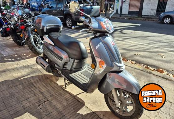 Motos - Kymco Like 125 2025 Nafta 6354Km - En Venta