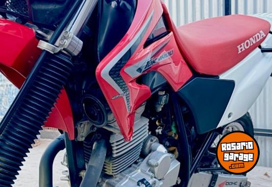 Motos - Honda Tornado 250 2017 Nafta 1500Km - En Venta