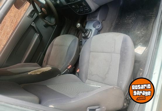 Autos - Volkswagen Gol 2011 GNC 200000Km - En Venta