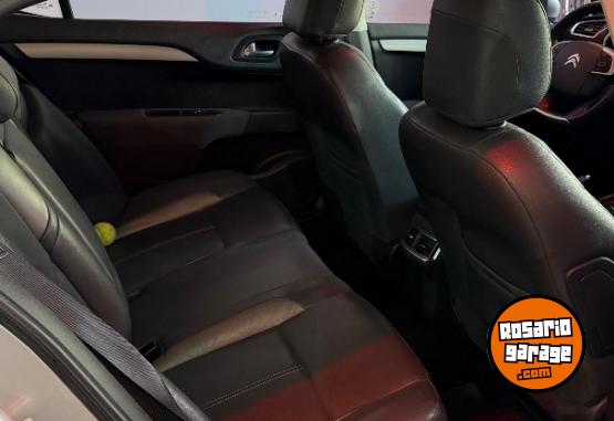 Autos - Citroen C4 Lounge HDI 2017 Diesel 126000Km - En Venta
