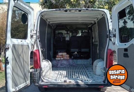 Utilitarios - Renault Master 2005 Diesel 1111Km - En Venta