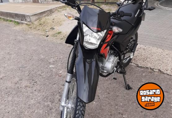 Motos - Honda XR 150 2021 Nafta 7116Km - En Venta