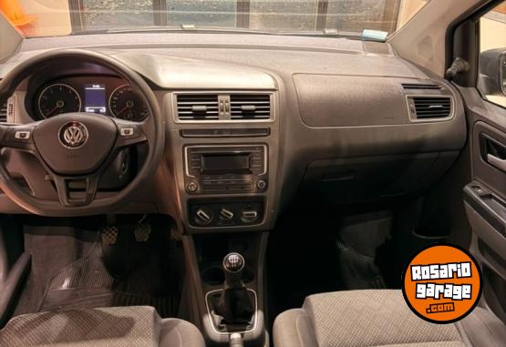Autos - Volkswagen Suran Confortline 2016 Nafta 92000Km - En Venta