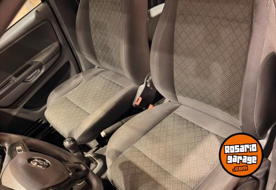 Autos - Volkswagen Suran Confortline 2016 Nafta 92000Km - En Venta