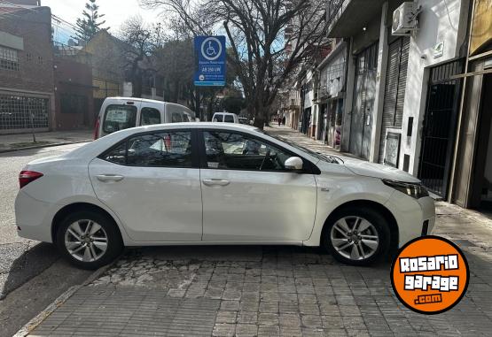 Autos - Toyota Corolla 2017 Nafta 85000Km - En Venta