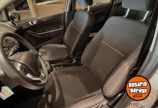 Autos - Ford FIESTA SE 2016 Nafta 82000Km - En Venta