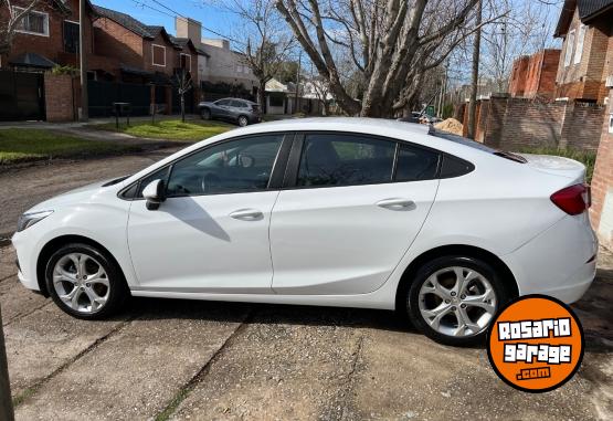 Autos - Chevrolet Cruze LT 2022 Nafta 73000Km - En Venta