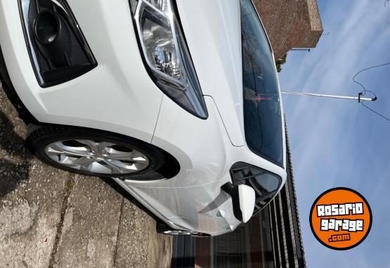 Autos - Chevrolet Cruze LT 2022 Nafta 73000Km - En Venta