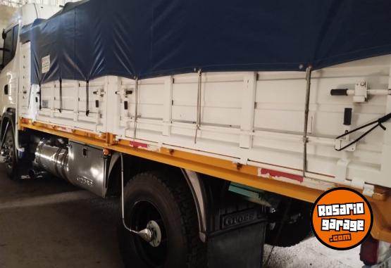 Camiones y Gr�as - Scania g360 autom�tico Modelo 2017 - En Venta
