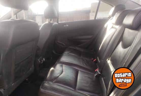Autos - Peugeot 408 2011 Diesel 250000Km - En Venta