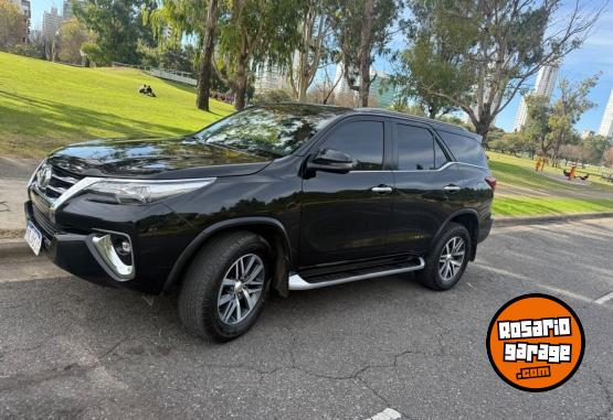 Camionetas - Toyota Srx 2.8 2019 Diesel 130000Km - En Venta