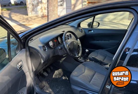 Autos - Peugeot 308 Active 2018 Nafta 114000Km - En Venta
