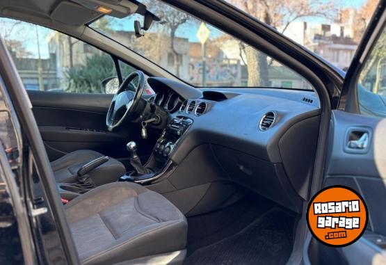 Autos - Peugeot 308 Active 2018 Nafta 114000Km - En Venta