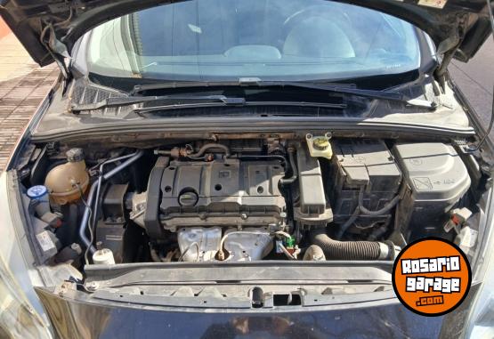 Autos - Peugeot 308 Active 2018 Nafta 114000Km - En Venta