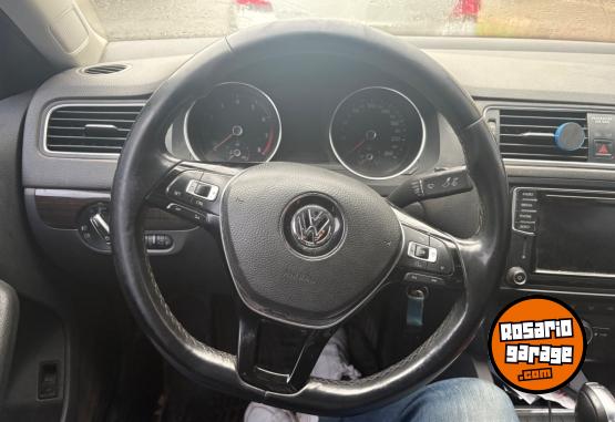 Autos - Volkswagen Vento 2017 Nafta 142000Km - En Venta