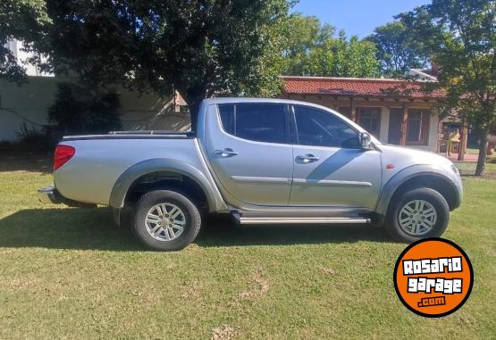 Camionetas - Mitsubishi L200 2011 Diesel 208000Km - En Venta