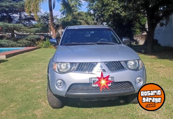 Camionetas - Mitsubishi L200 2011 Diesel 208000Km - En Venta