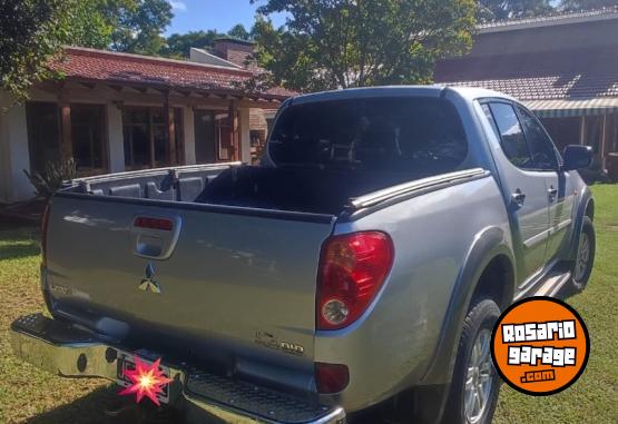 Camionetas - Mitsubishi L200 2011 Diesel 208000Km - En Venta