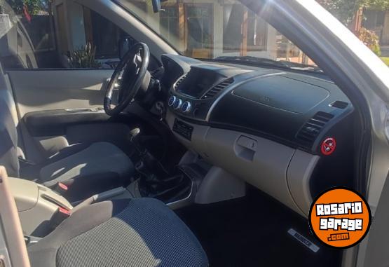 Camionetas - Mitsubishi L200 2011 Diesel 208000Km - En Venta