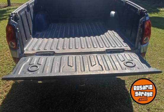 Camionetas - Mitsubishi L200 2011 Diesel 208000Km - En Venta