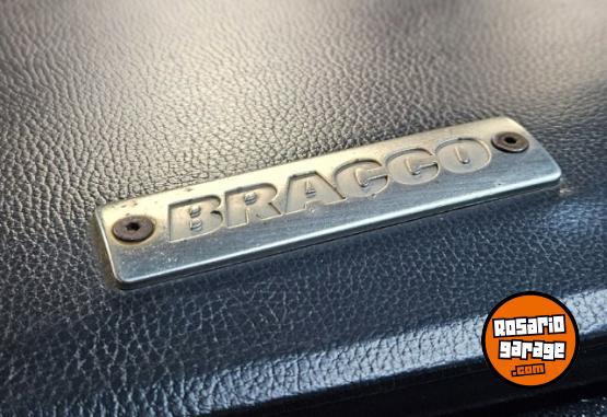 Camionetas - Toyota Hilux SRX 4x4 AT6 2021 Diesel 109428Km - En Venta