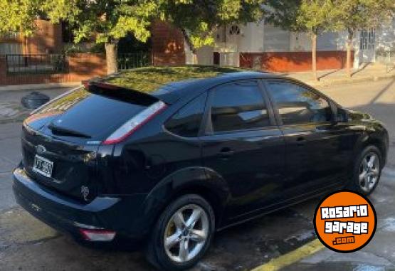 Autos - Ford Focus 2012 Nafta 180000Km - En Venta
