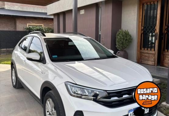 Autos - Volkswagen Nivus 2023 Nafta 26300Km - En Venta