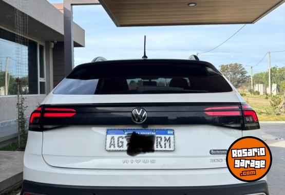 Autos - Volkswagen Nivus 2023 Nafta 26300Km - En Venta