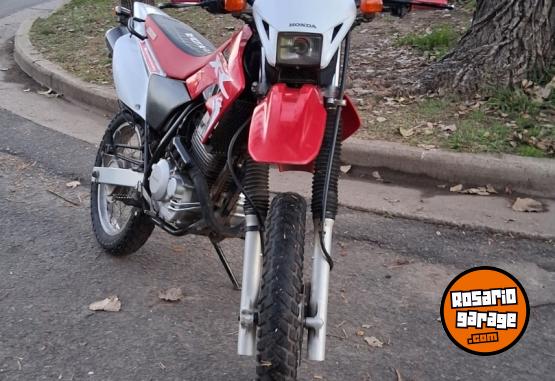 Motos - Honda Tornado 250 2016 Nafta 111Km - En Venta
