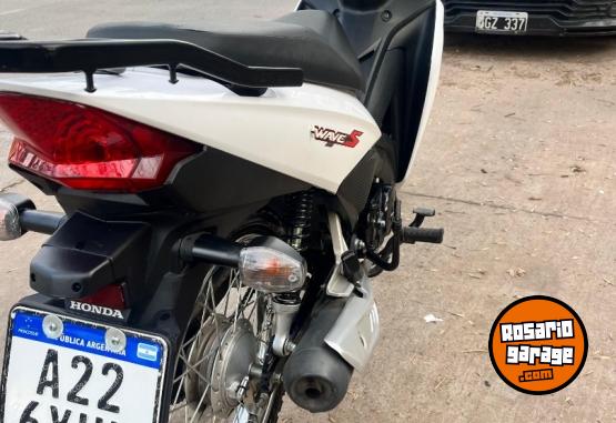 Motos - Honda Wave 110 2024 Nafta 19000Km - En Venta