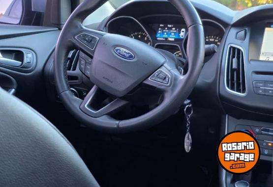Autos - Ford Focus 2017 Nafta 69000Km - En Venta